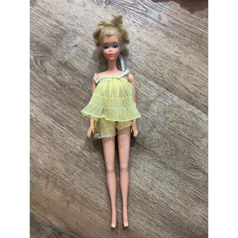 Vintage Barbie Doll in Sweet Dreams Set 1970s Style